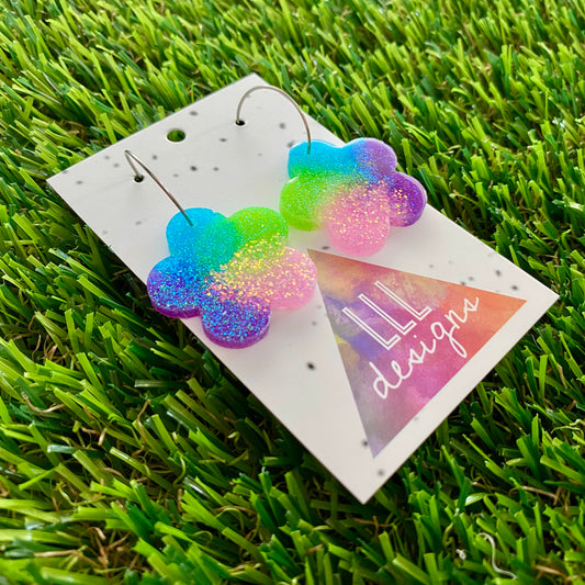 ON SALE!!!! Resin Earrings - Vibrant Solid Daisy Featuring a Silver Hoop! (1)