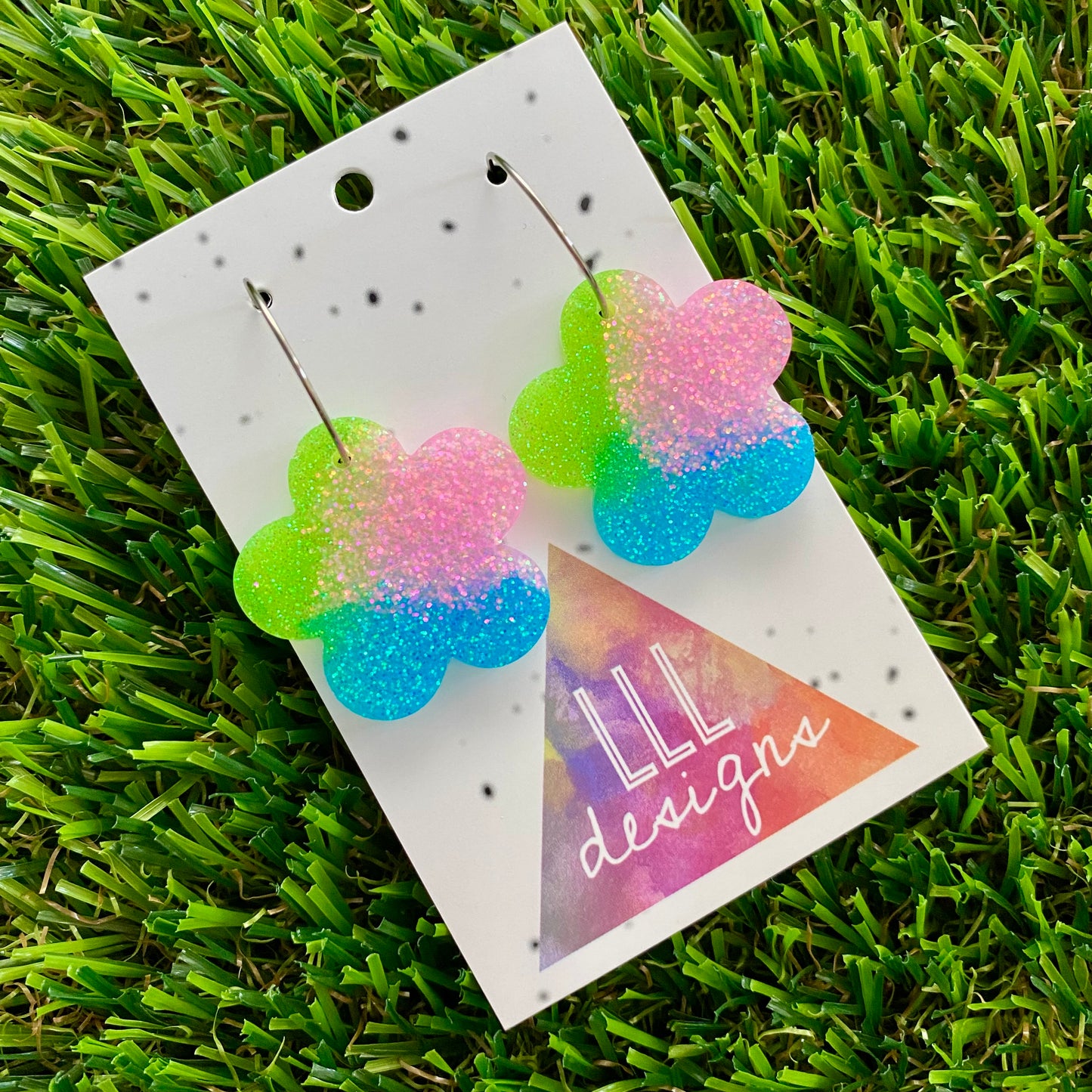 ON SALE!!! Resin Earrings - Vibrant Solid Daisy Featuring a Silver Hoop! (3)