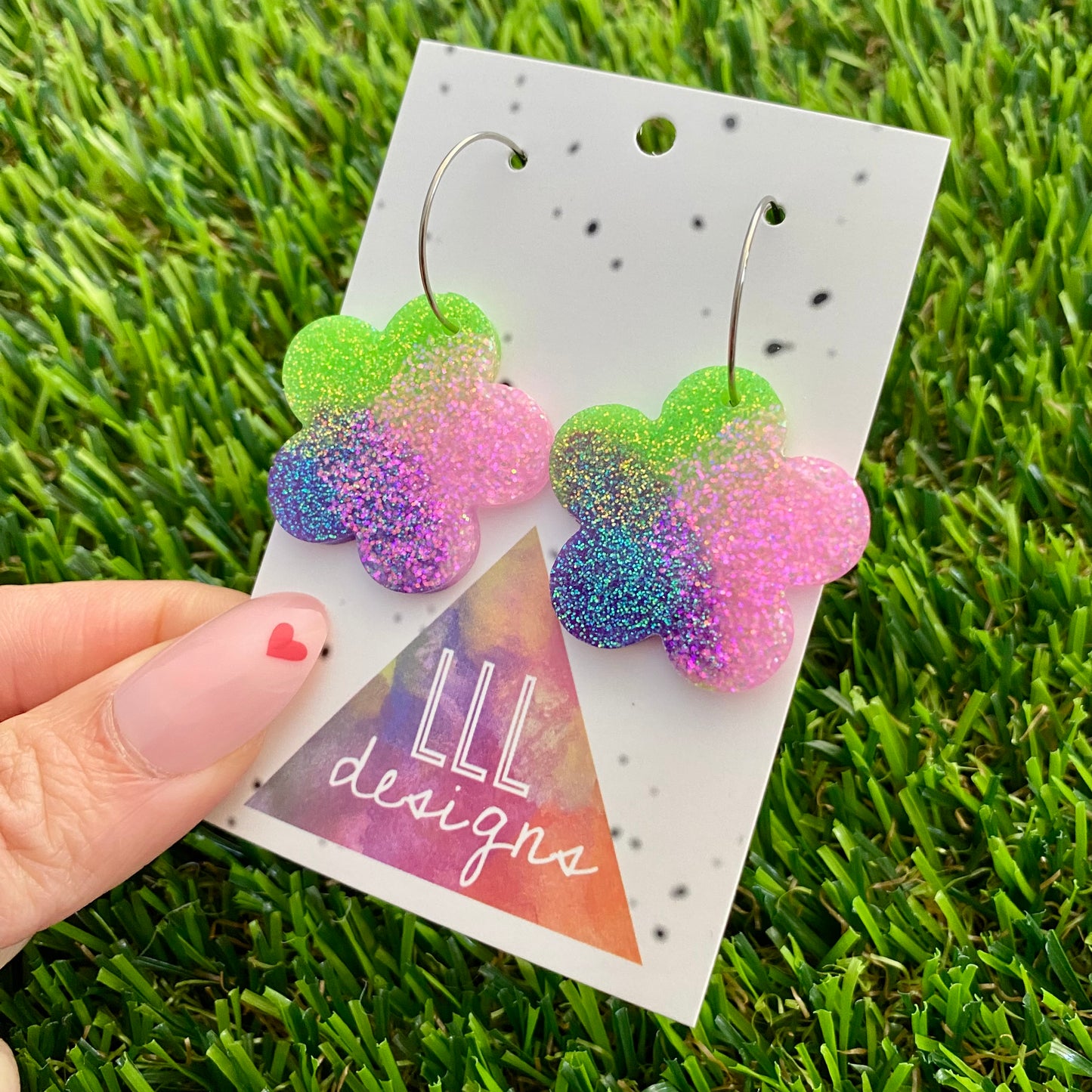 ON SALE!!!!! Resin Earrings - Vibrant Solid Daisy Featuring a Silver Hoop! (4)