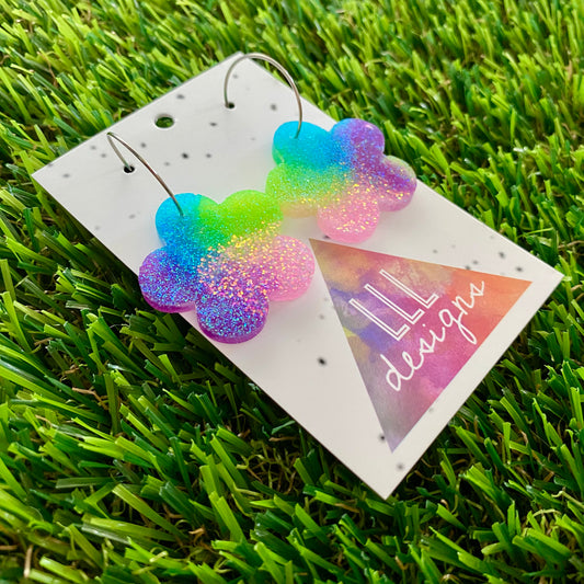 ON SALE!!!!! Resin Earrings - Vibrant Solid Daisy Featuring a Silver Hoop! (5)