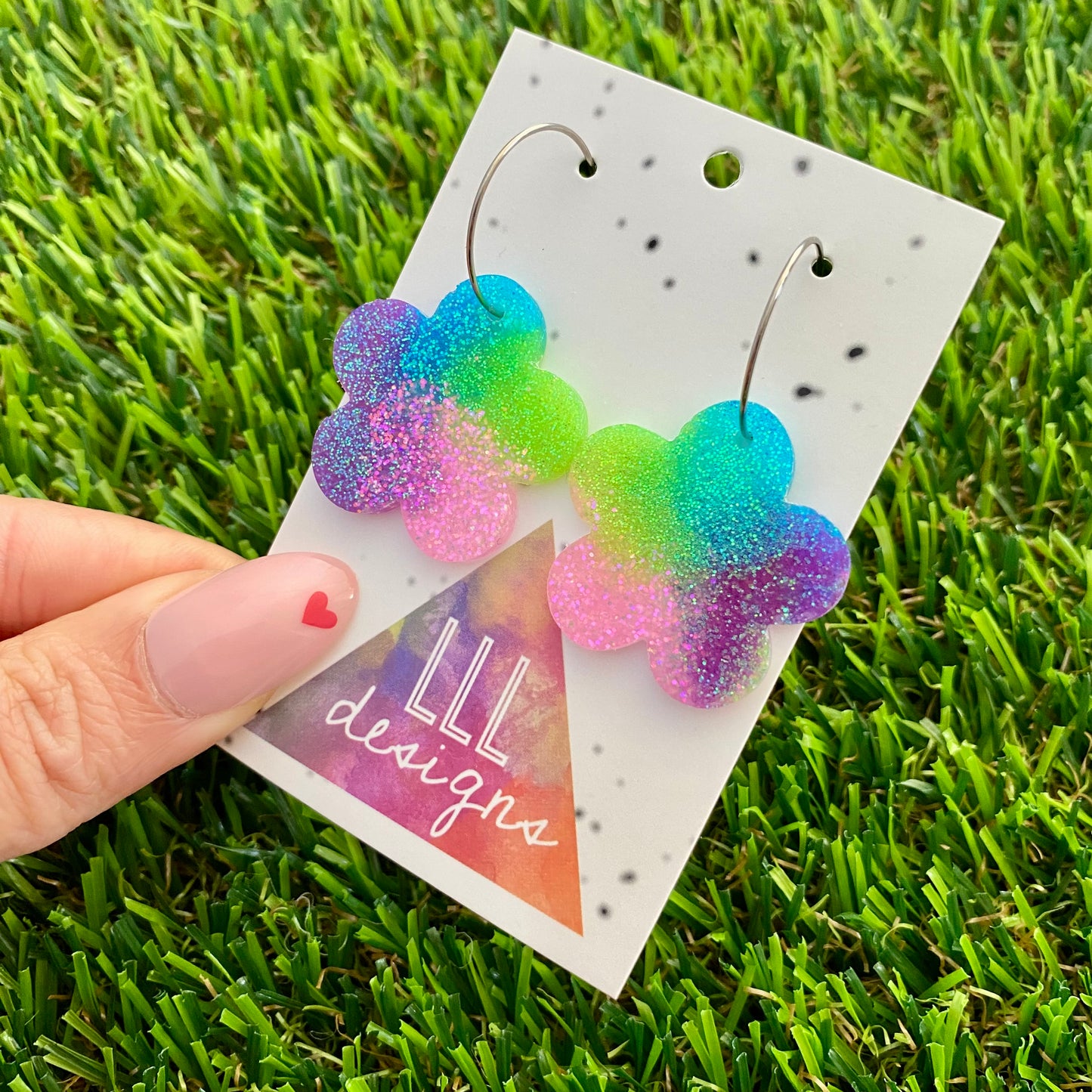 ON SALE!!!!! Resin Earrings - Vibrant Solid Daisy Featuring a Silver Hoop! (5)