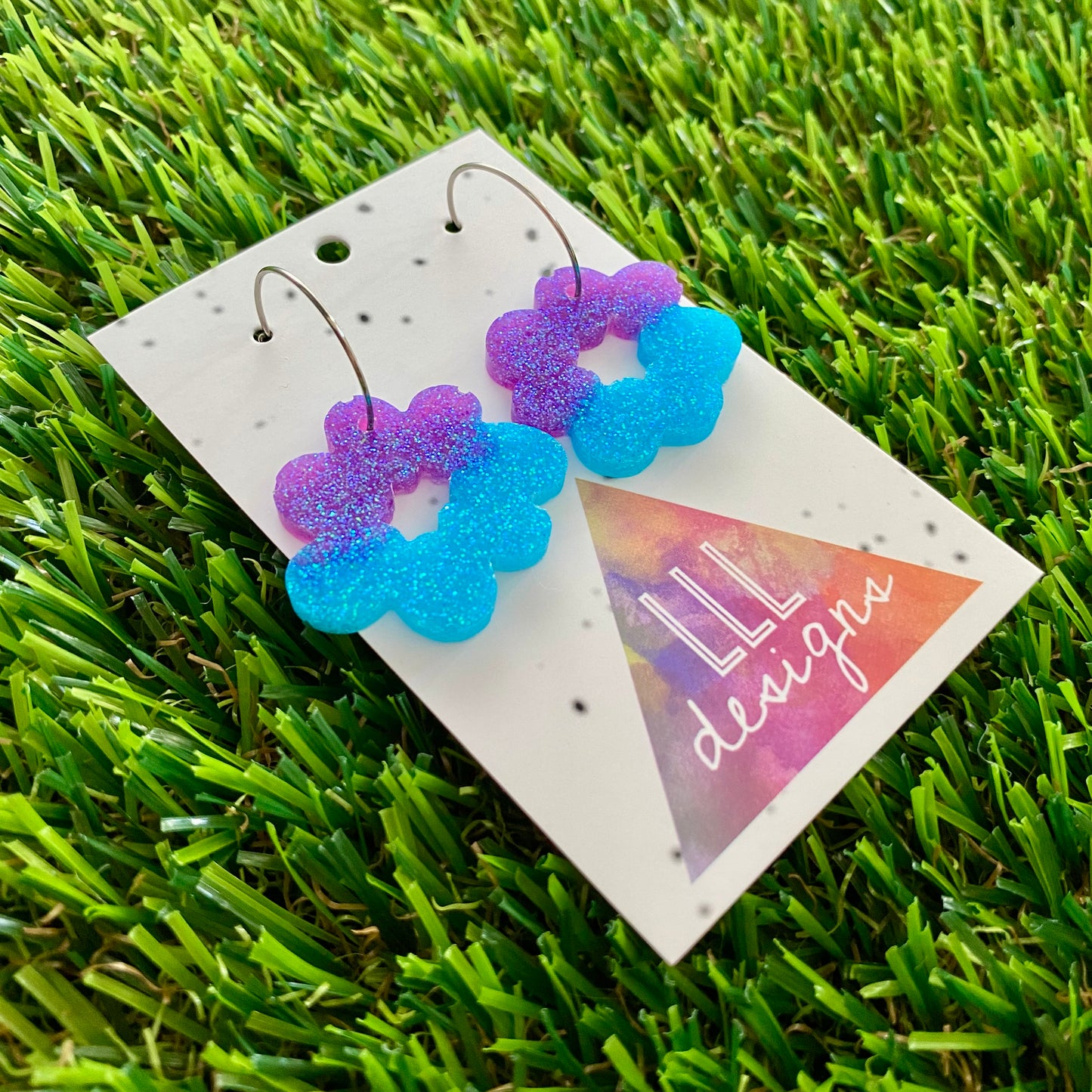 ON SALE!!!! Resin Earrings - Vibrant Floral Wreath Featuring a Silver Hoop! (5)