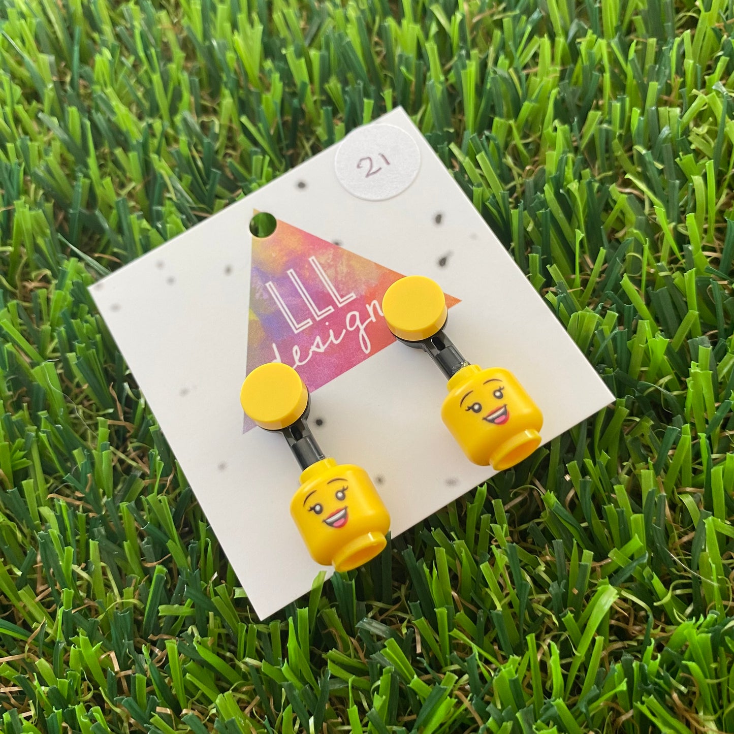Brick Head Earrings - #22 Mysterious Mike