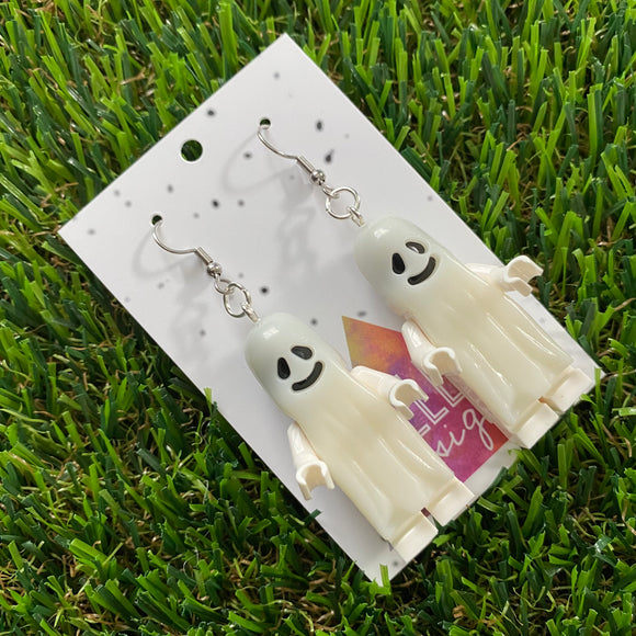 Brick Person Earrings - #31 Ghost Gordon