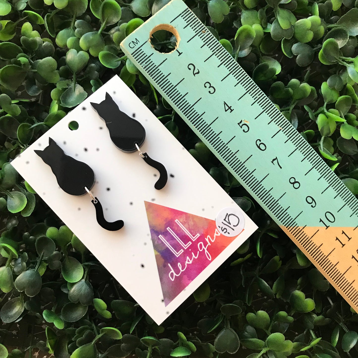 Black Cat Earrings - Sitting Pretty Kitty Earrings with Dangle Tails (small)