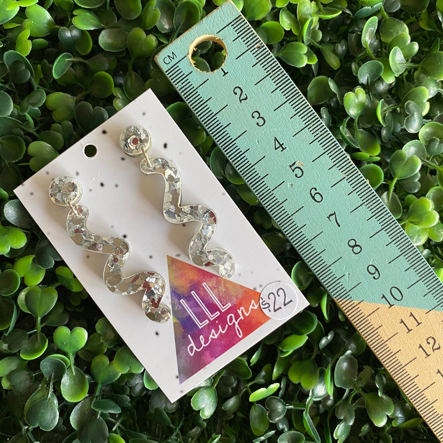 Silver Confetti Wiggle Dangle Earrings. The Perfect size - not too big - not too small :)