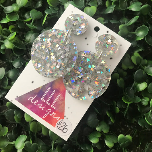 Holographic Star Confetti Dangle Earrings.