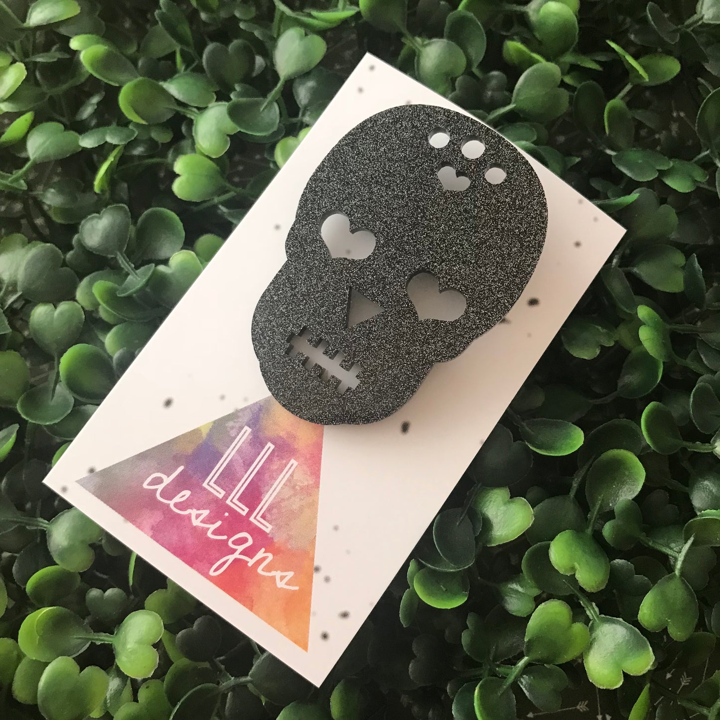 Glitter Black Sugar Skull Brooch. Featuring Love Heart Eyes.