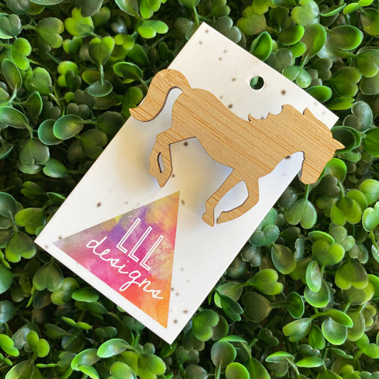 Horse Brooch. Stunningly Cut Bamboo Horse Brooch. The Perfect Colour to complement any outfit.