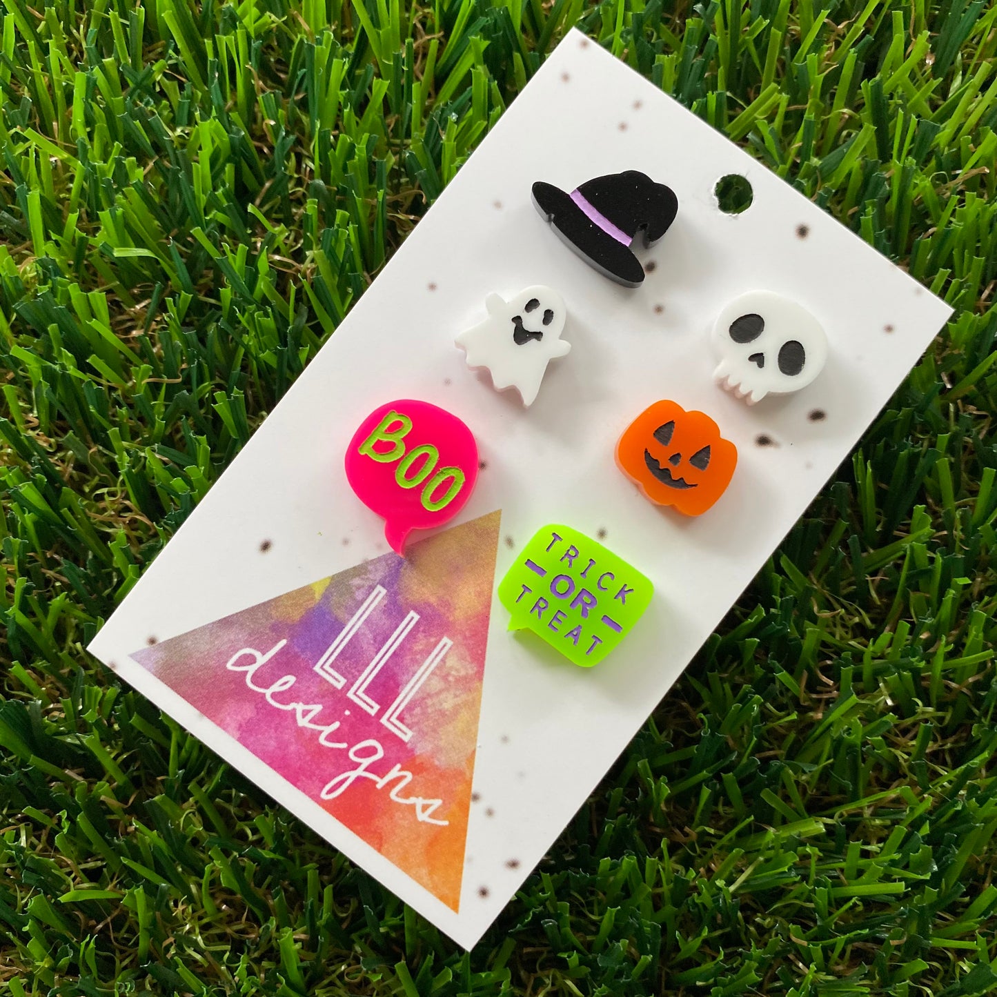 6 Pack Of Mixed Hand Painted Halloween Studs - Cute and Scary all at the same time :)