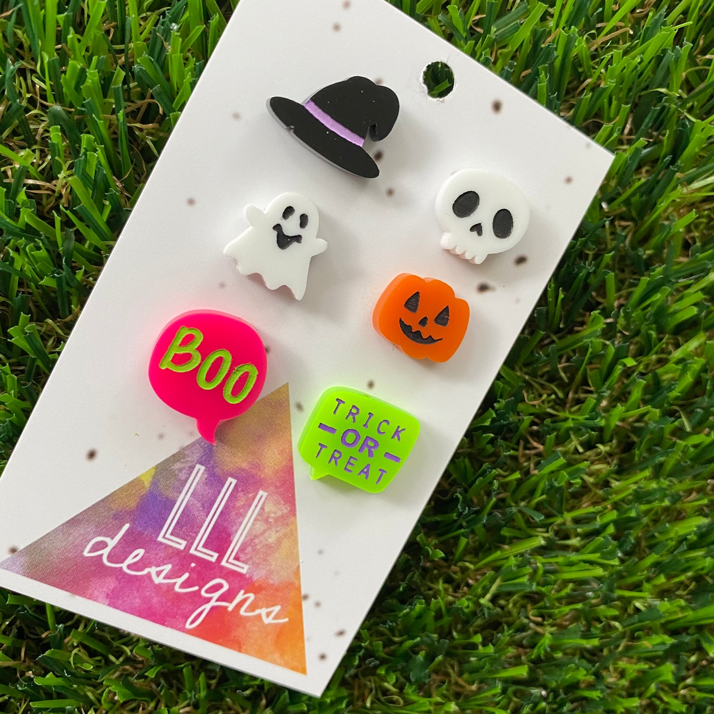 6 Pack Of Mixed Hand Painted Halloween Studs - Cute and Scary all at the same time :)