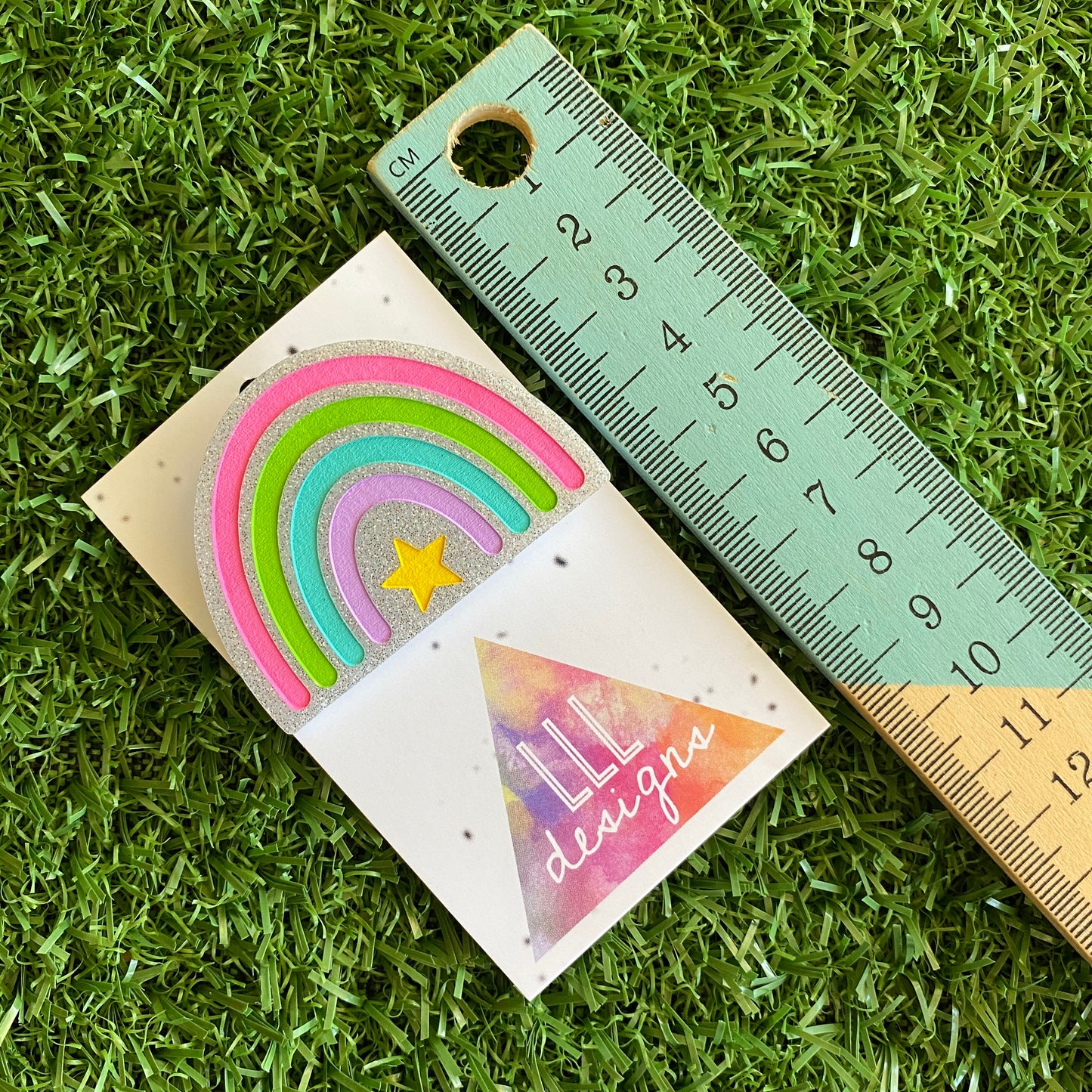 Rainbow Brooch - Star Delight Rainbow Brooch - Add some Magic to any outfit! :)