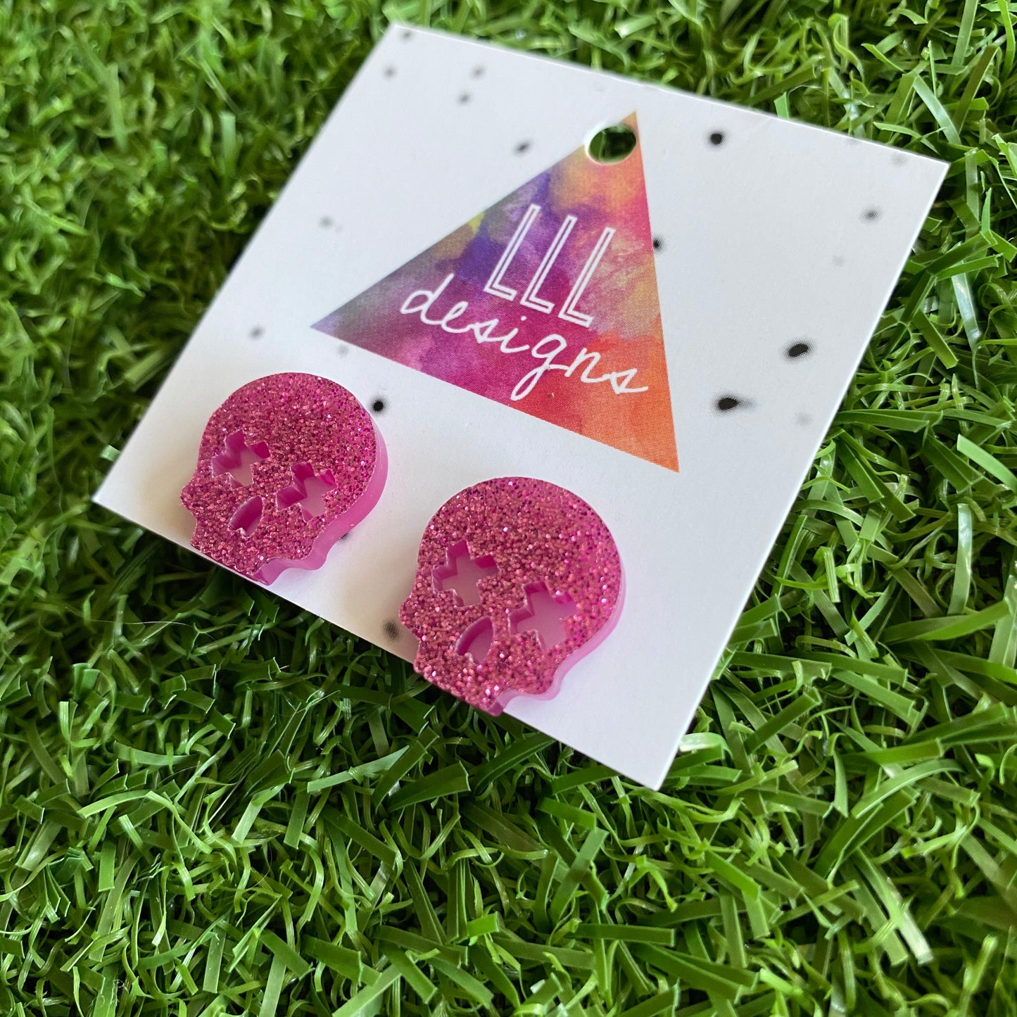 Pink Skull Stud Earrings - Glitter Pink Acrylic Skull Earrings.