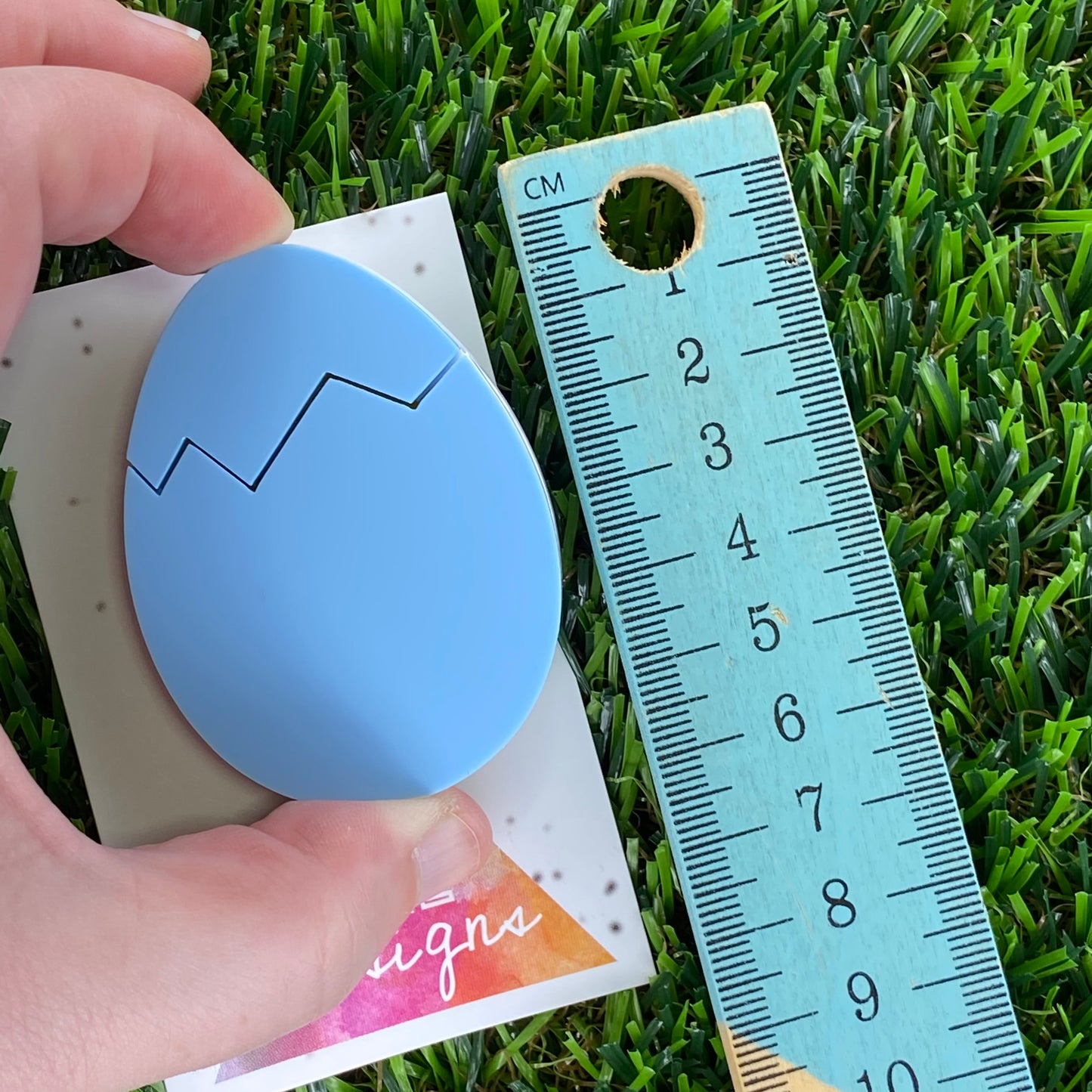 Easter Egg with Chick Pop-Up Brooch - Matte Pastel Blue