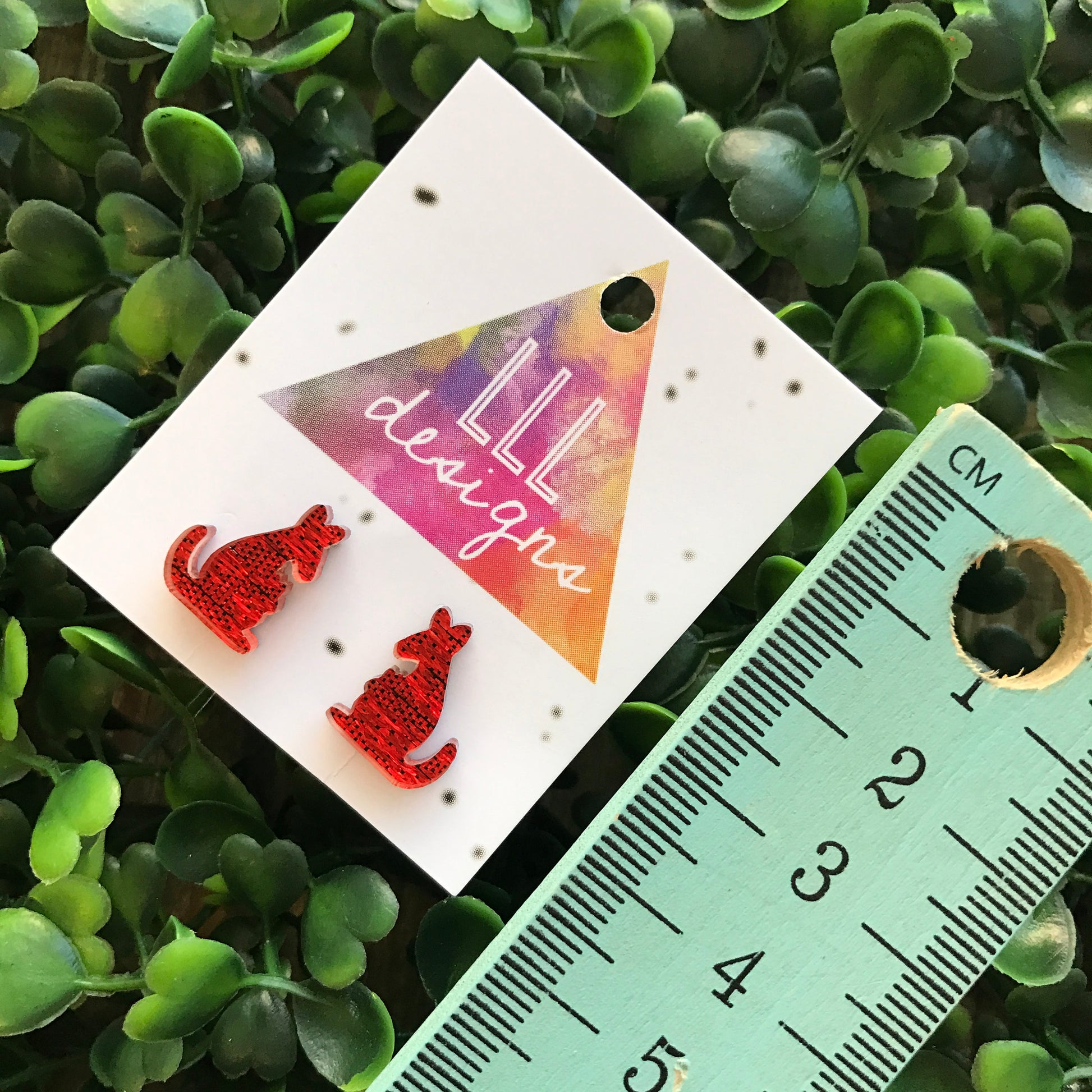 Kangaroo - Australian Animal Stud Earrings. Skippy Earrings. Handmade Earrings. Aussie Earrings. Life's too short to wear boring Jewellery!!