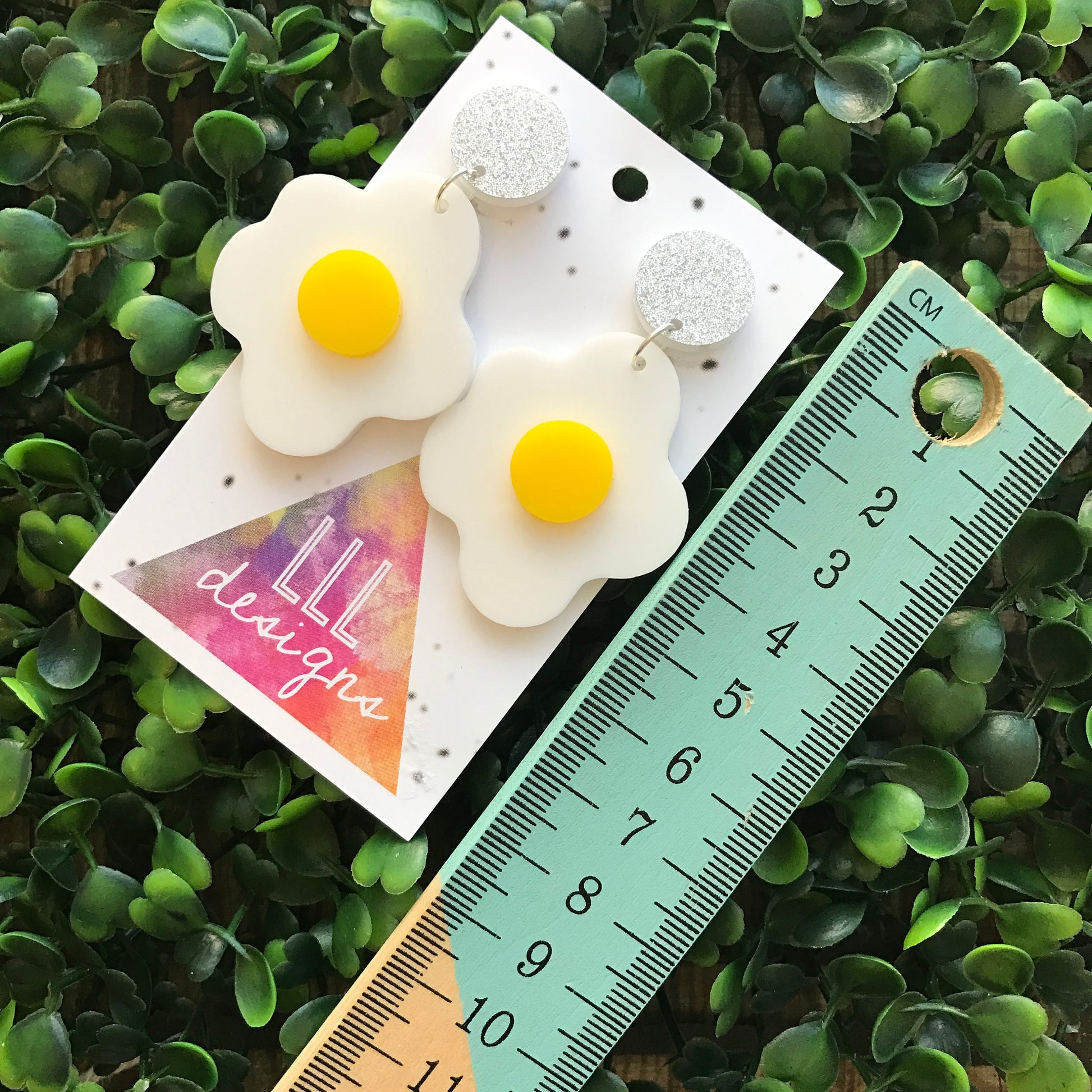 Fabulous Fried Eggs Statement Dangle Earrings. Breakfast has never looked so cute! Stand out in the crowd with these cuties ;)