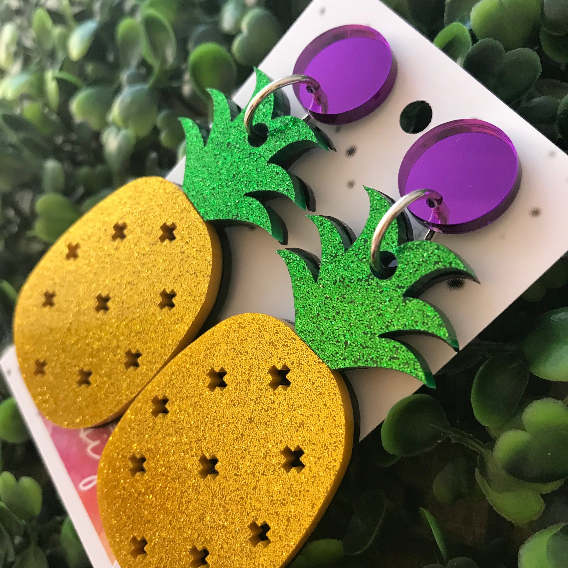 Mega Glitter Pineapple Statment Dangle Earrings! These layered acrylic beauties will get you noticed for all the right reasons ;) Be BOLD!!!