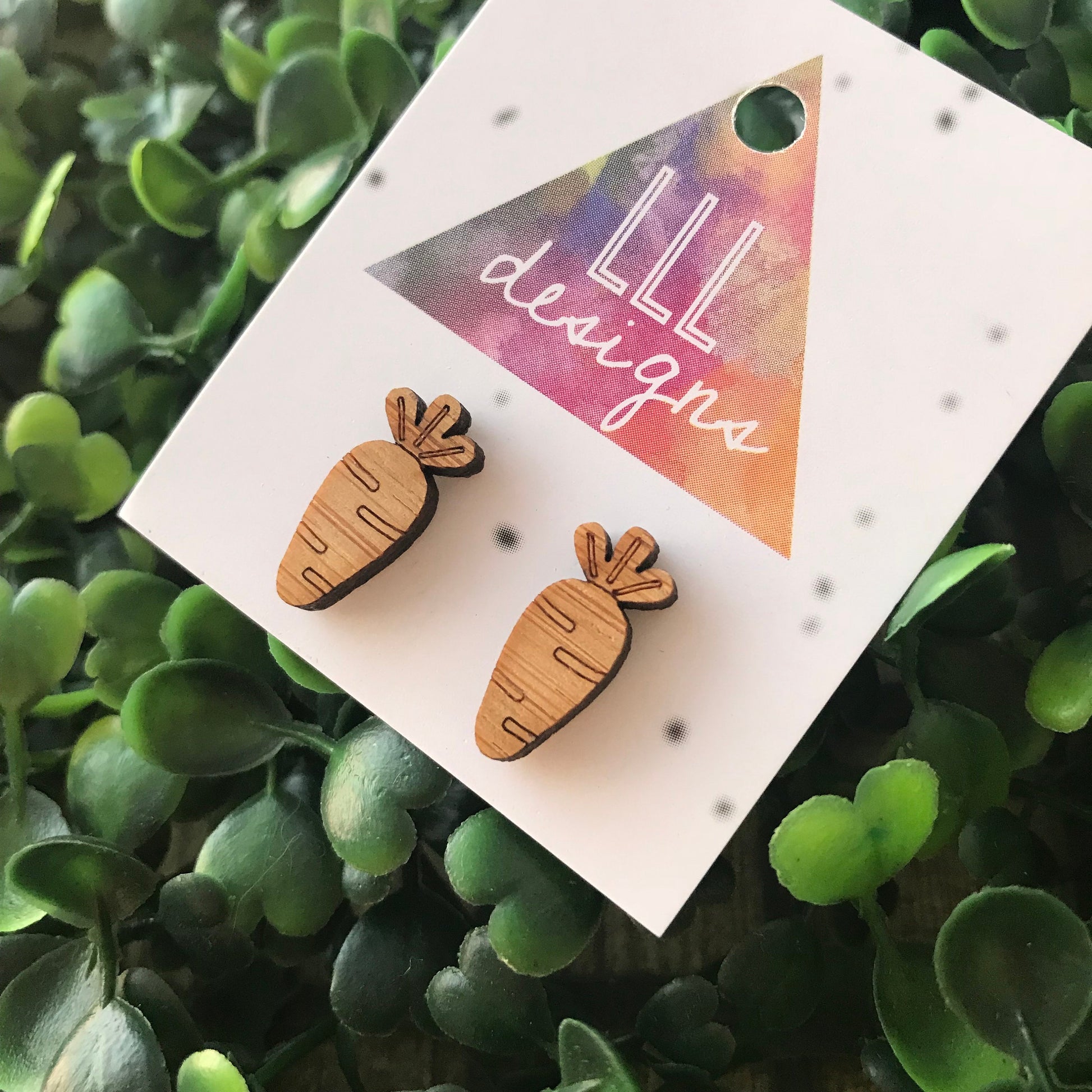 Crazy Cute Etched Bamboo Carrot Stud Earrings. Fun and Fabulous Vegetable Earrings. Add some Quirk to your day with these cuties! ;)