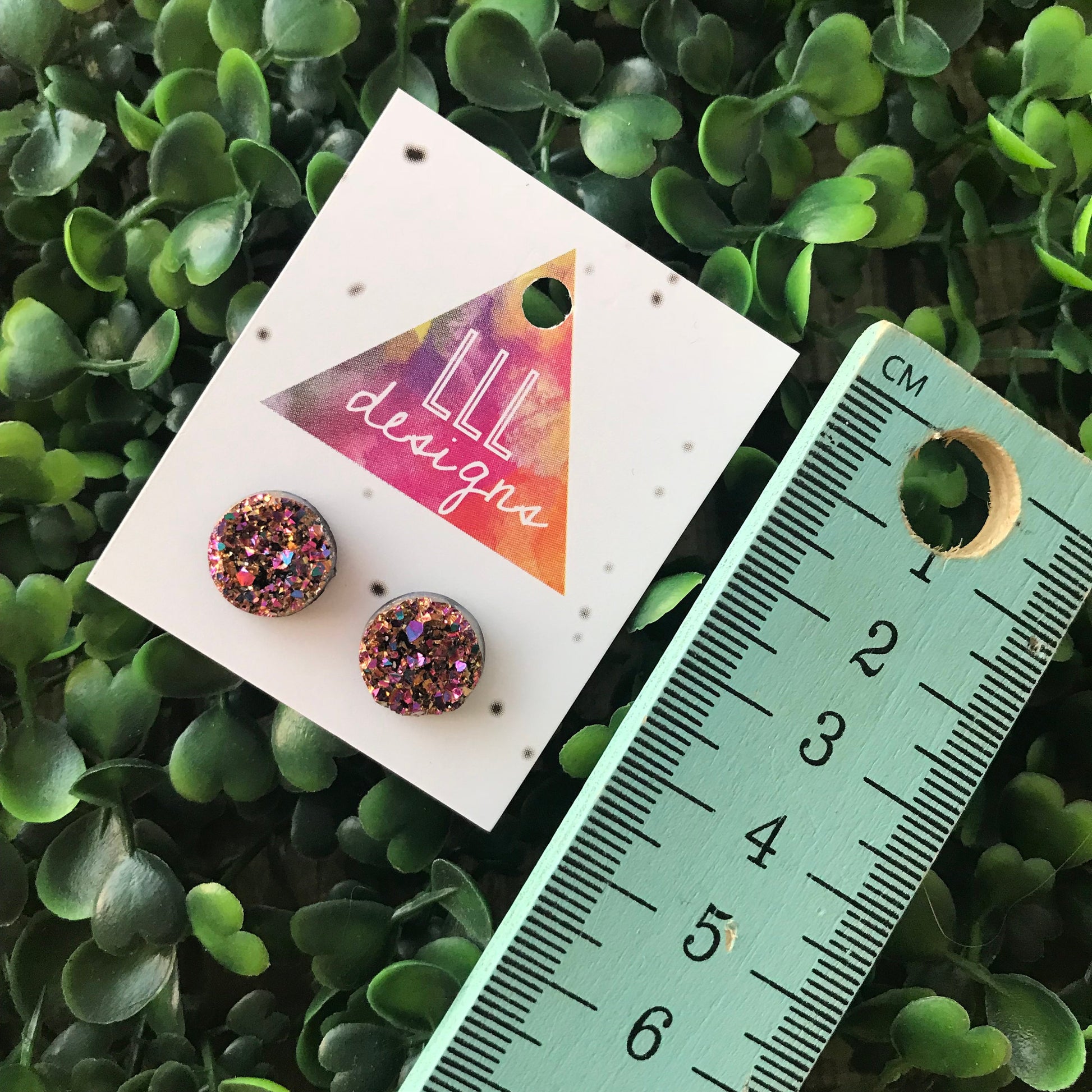 Rose Gold Faux Druzy Stud Earrings. These babes really are Devine. Their Colour and Design make them a wardrobe staple. Simple & Elegant.