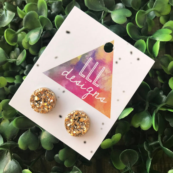 Bright Gold Faux Druzy Stud Earrings. These babes really are Devine. Their Colour and Design make them a wardrobe staple. Simple & Elegant.