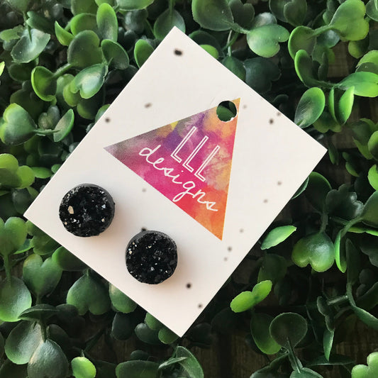 Black Faux Druzy Stud Earrings. These babes really are Devine. Their Colour and Design make them a wardrobe staple. Simple & Elegant.