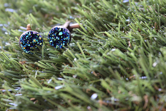 Blinging Bro's Cufflinks. (blue) Life's too short to wear boring Jewellery. Life's too short to wear boring cufflinks. Sparkle.